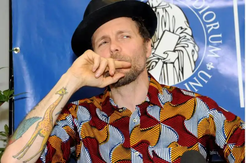 jovanotti università firenze