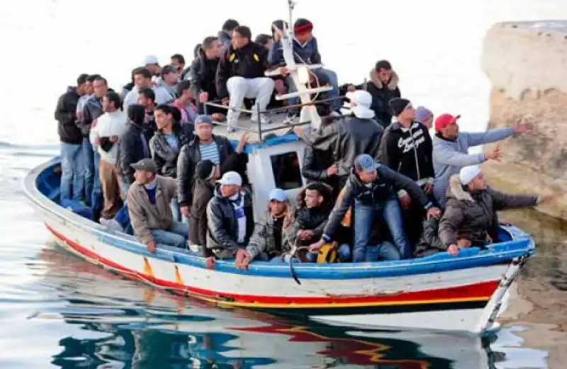 MIGRANTI SCAFISTI