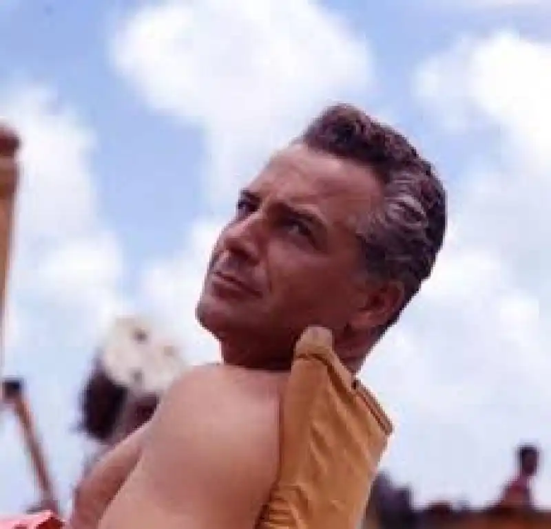 ROSSANO BRAZZI 