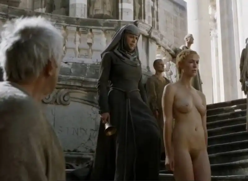 sesso e nudi nella 5 stagione di game of thrones  11