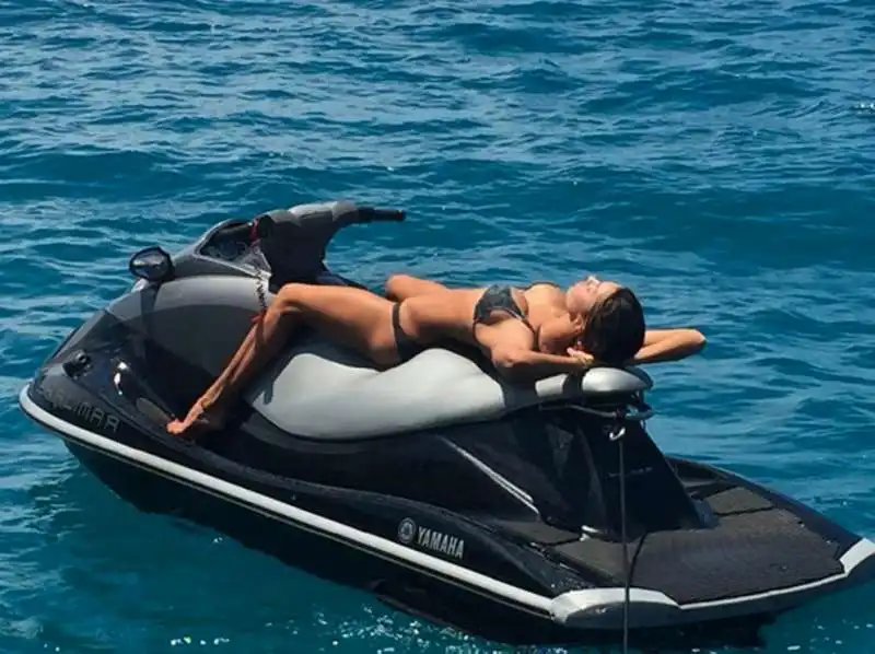 belen  rodriguez ibiza instagram