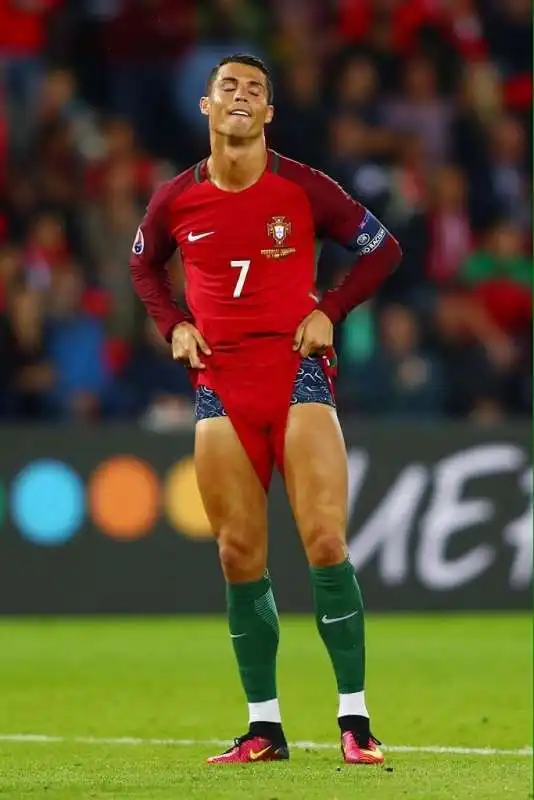 CRISTIANO RONALDO