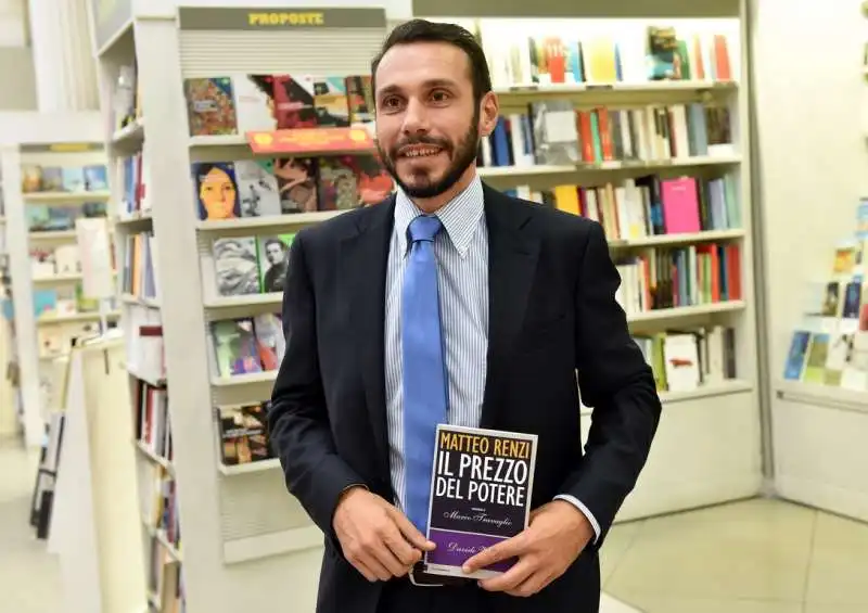 davide vecchi col suo libro