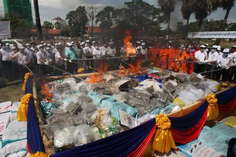 giornata contro la droga in cambogia