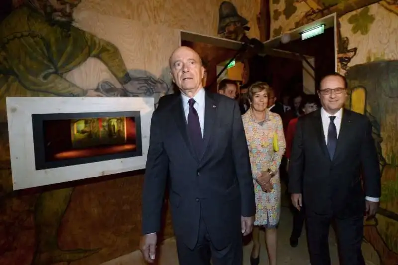 HOLLANDE JUPPE