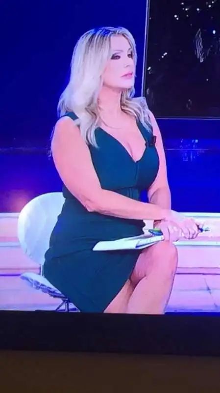 LA CELLULITE DI PAOLA FERRARI