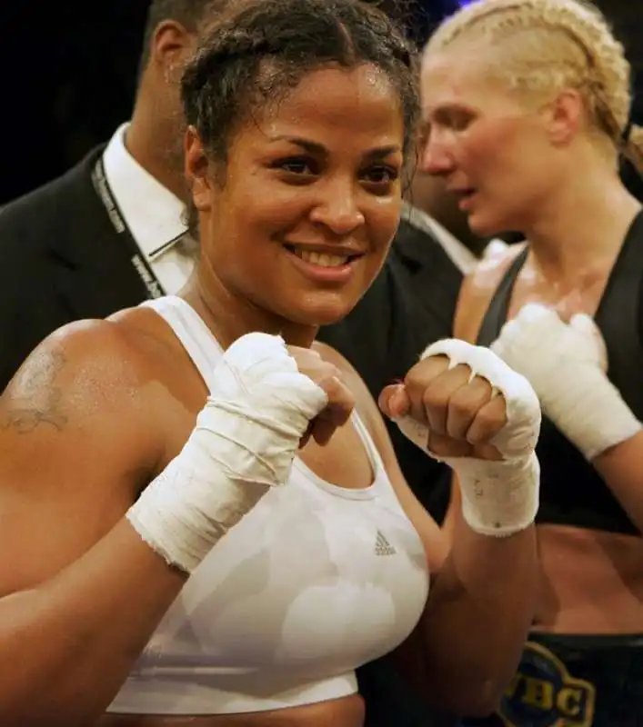 laila ali  15