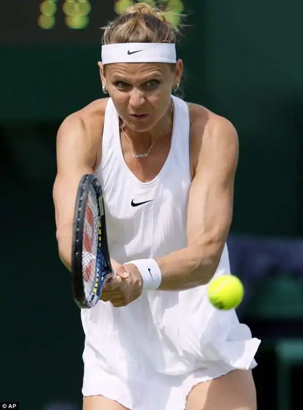 lucie safarova 4