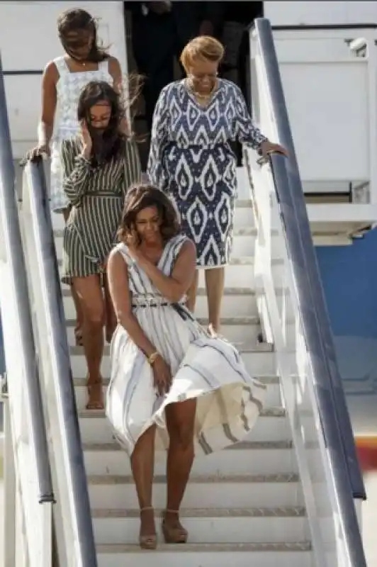 michelle malia e sasha obama tradite dal vento 3