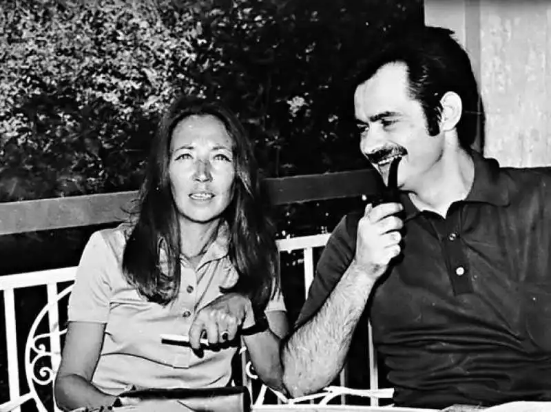 ORIANA FALLACI CON ALEKOS PANAGULIS