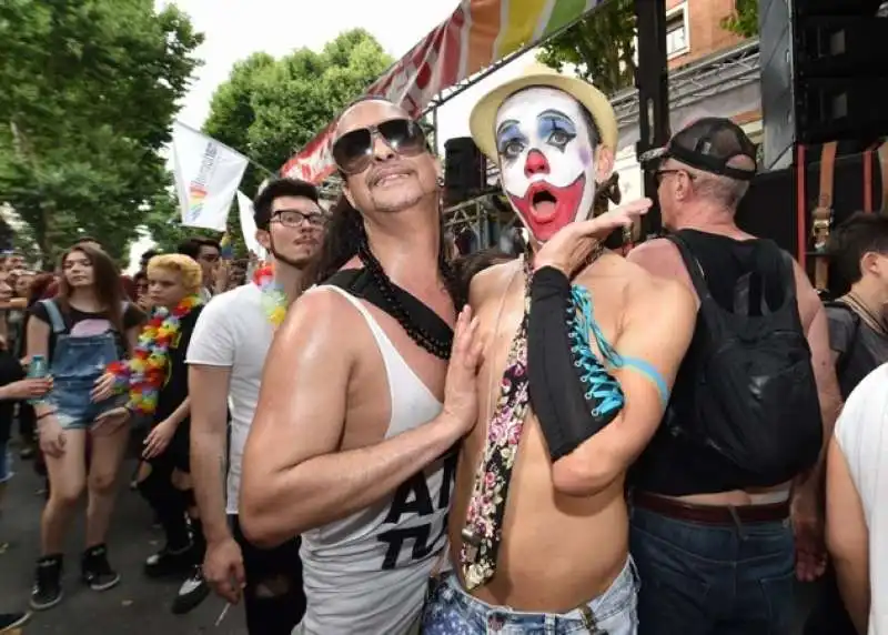 partecipanti al pride di roma (8)