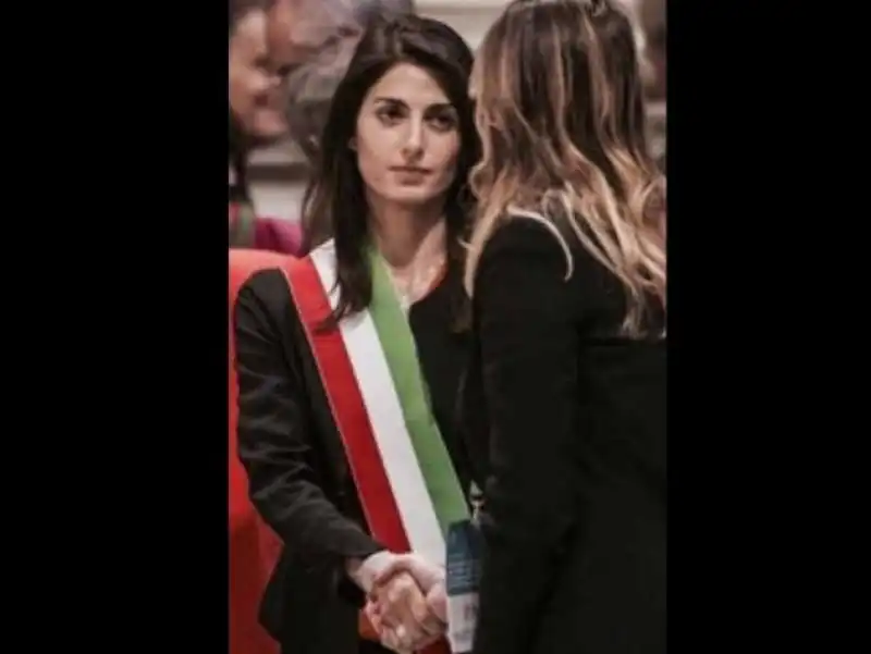 VIRGINIA RAGGI E MARIA ELENA BOSCHI