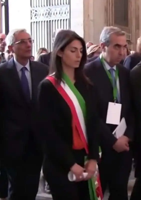 virginia raggi maurizio gasparri