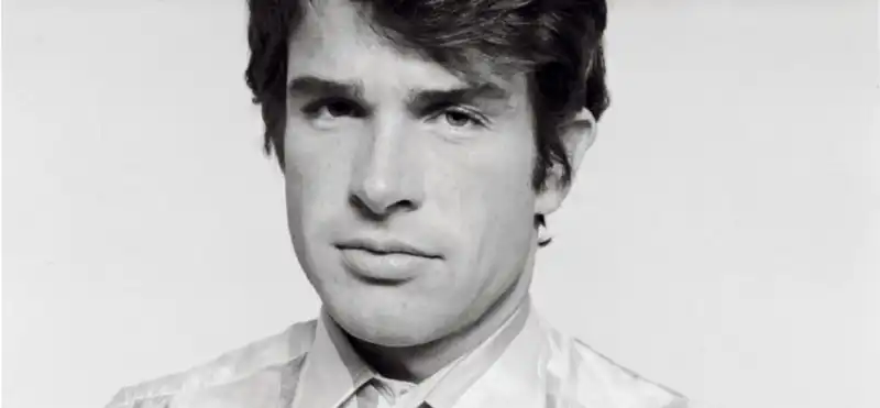 WARREN BEATTY