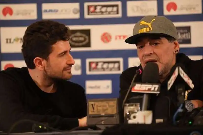 ALESSANDRO SIANI E DIEGO ARMANDO MARADONA