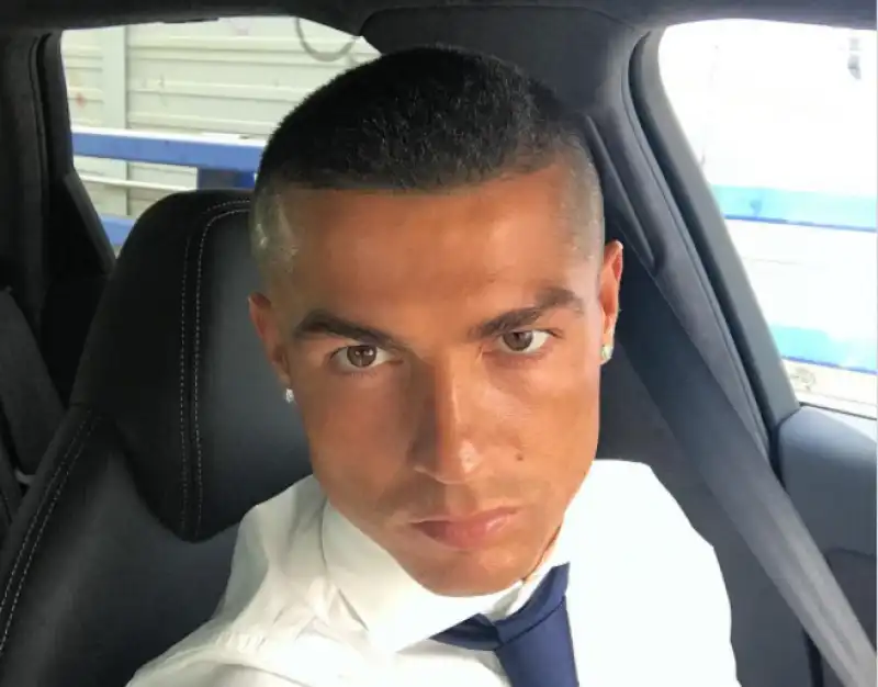 CRISTIANO RONALDO