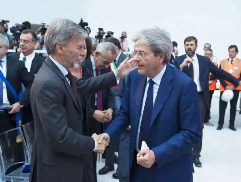 delrio e gentiloni ad afragola