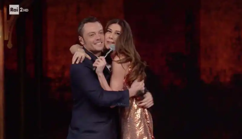 tiziano ferro virginia raffaele