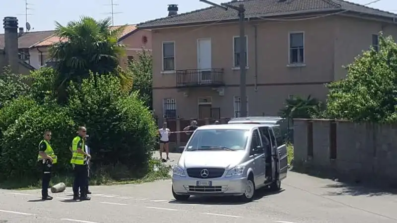 carro funebre uccide una ragazza 2