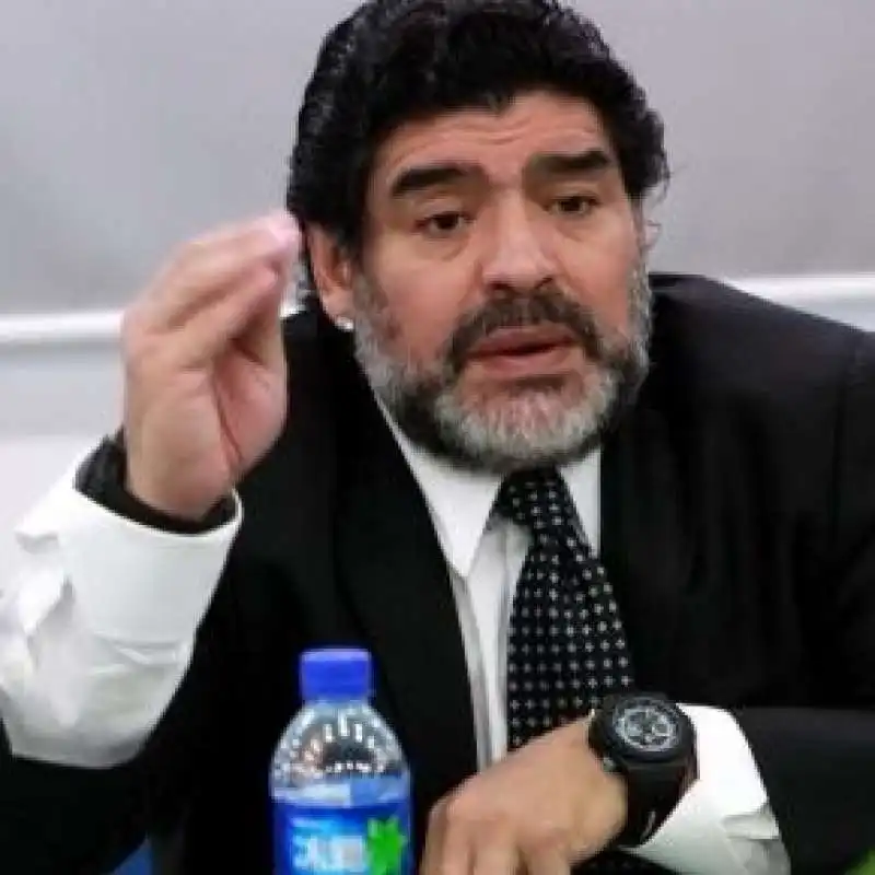 DIEGO ARMANDO MARADONA