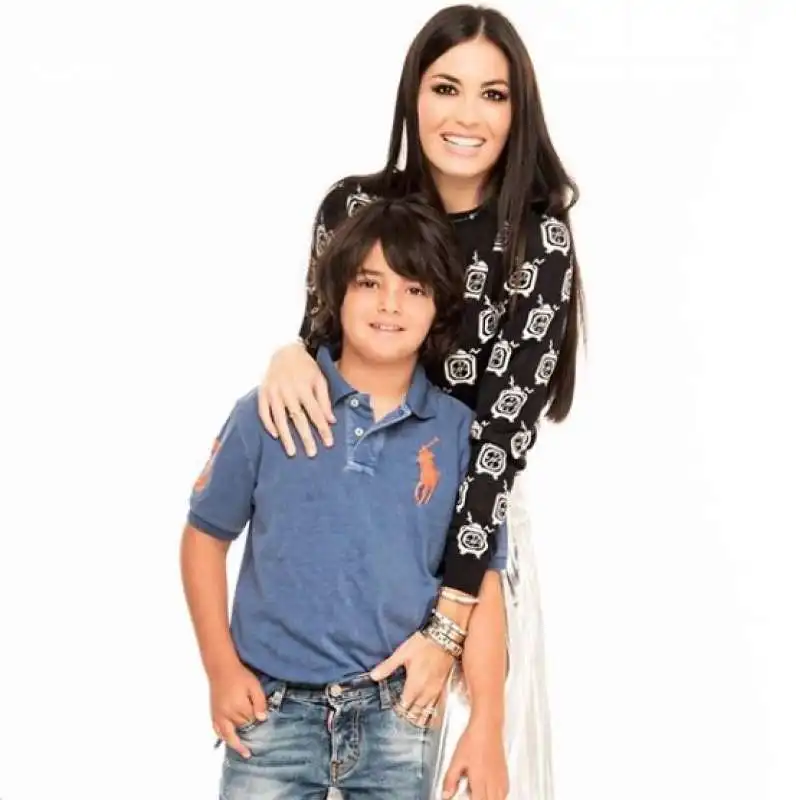 elisabetta gregoraci e il figlio nathan falco 7