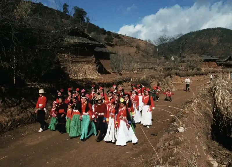 himalaya lago lugu donne capofamiglia 9