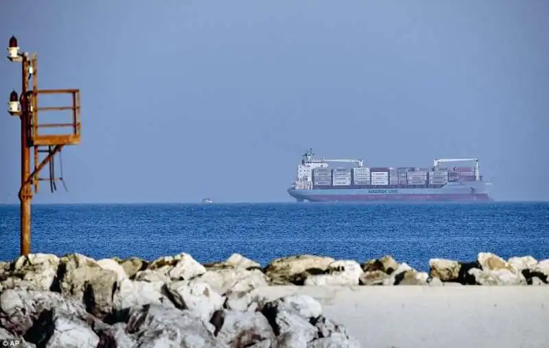 la nave cargo alexander maersk