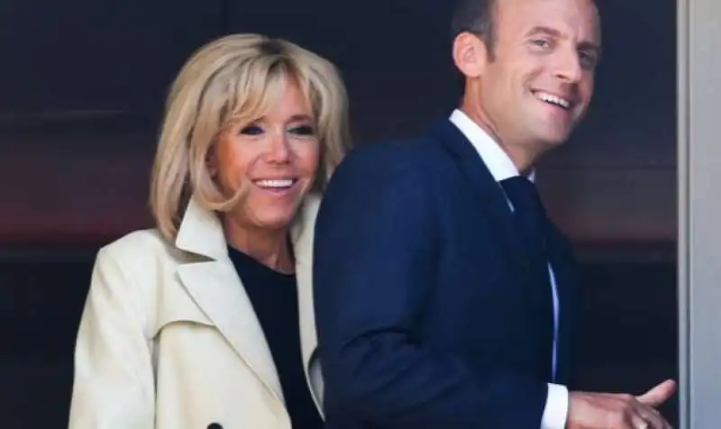 macron e brigitte