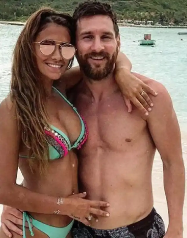 messi e antonella roccuzzo