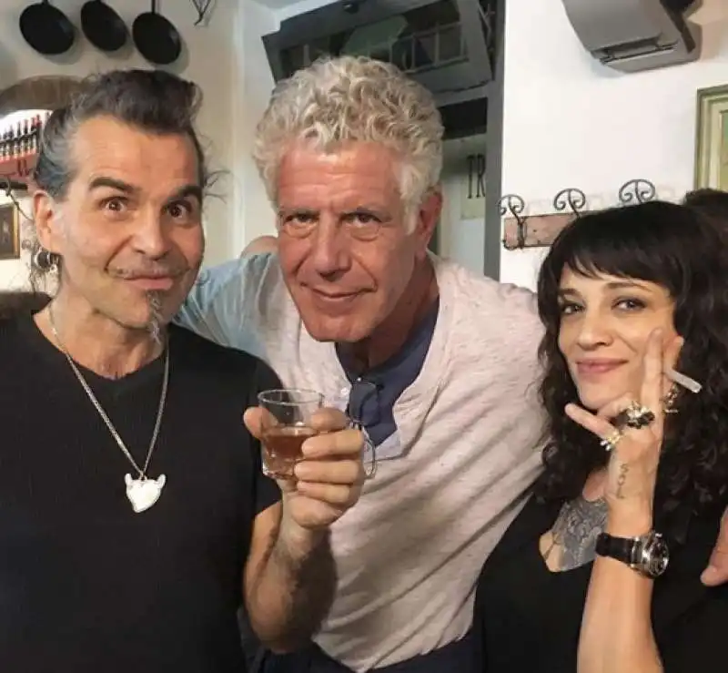 piero pelu anthony bourdain asia argento