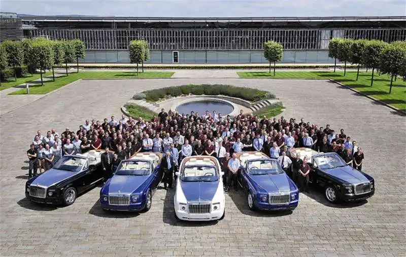 rolls royce stabilimento di goodwood