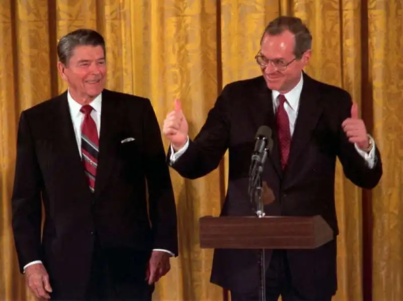 RONALD REAGAN NOMINA ANTHONY KENNEDY ALLA CORTE SUPREMA