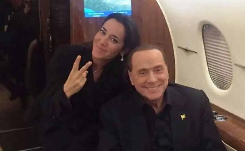 silvio berlusconi licia ronzulli