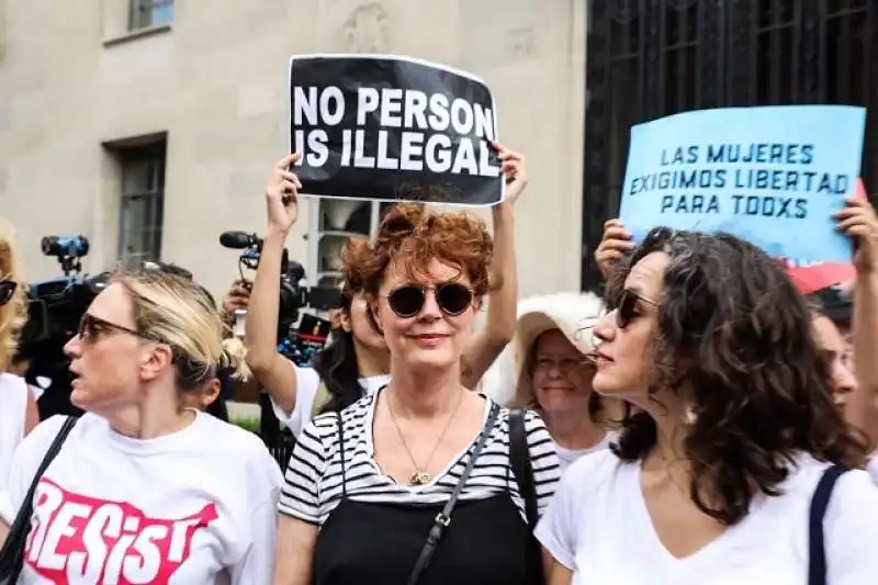 SUSAN SARANDON      