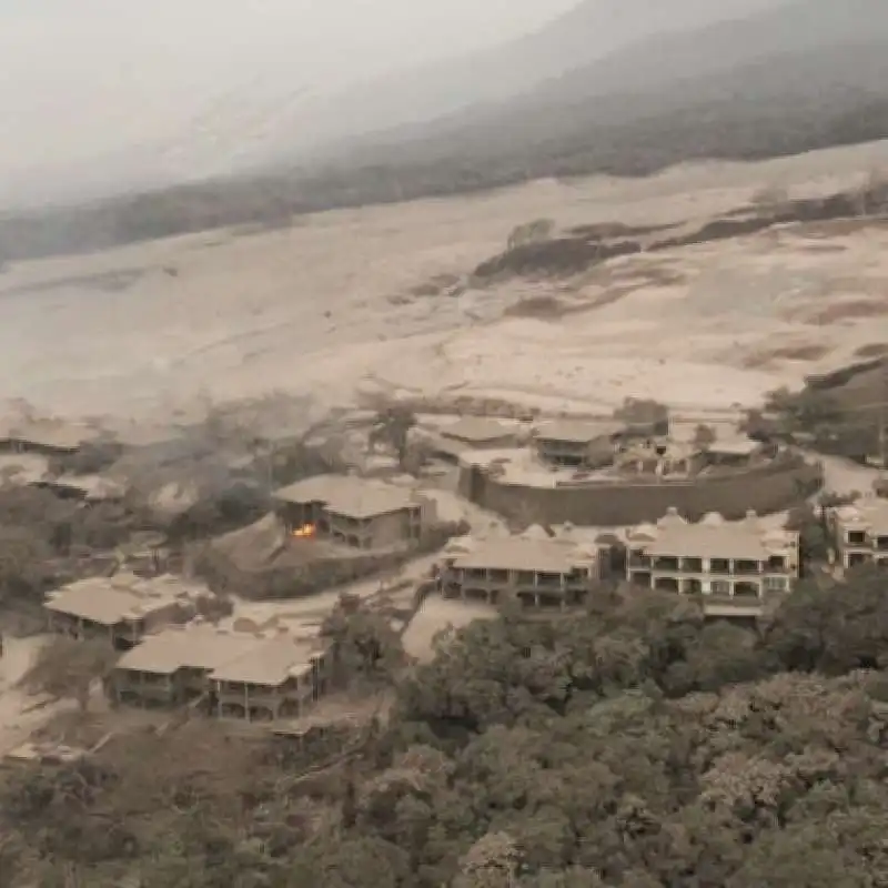 vulcano de fuego guatemala 11