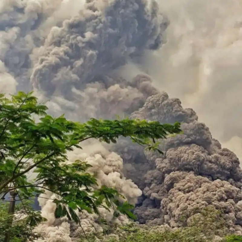 vulcano de fuego guatemala 18