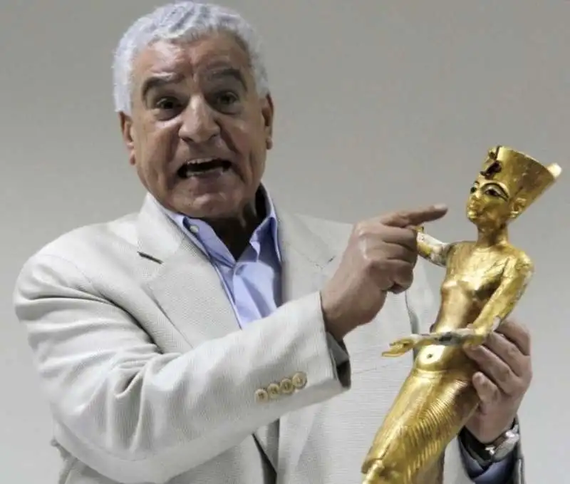 ZAHI HAWASS 