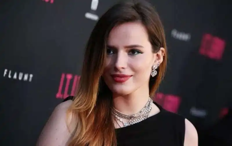 bella thorne 28