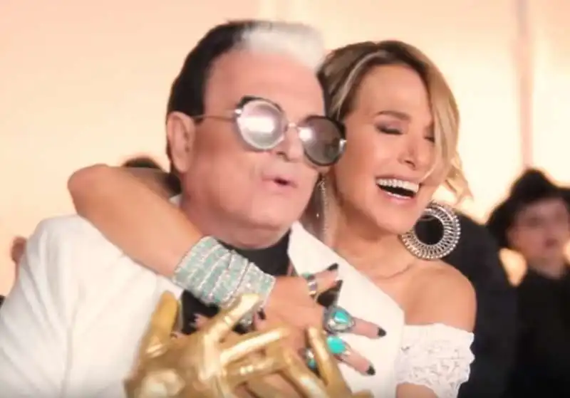 cristiano malgioglio e barbara durso nel video dolceamaro