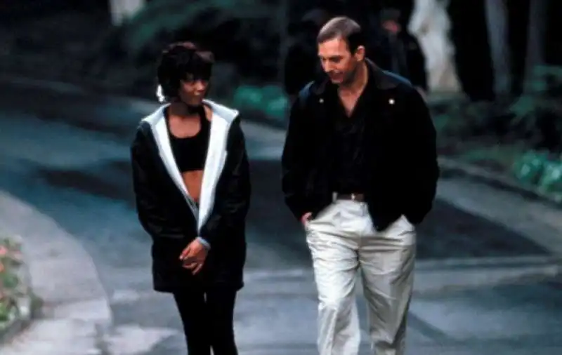 kevin costner whitney houston 7