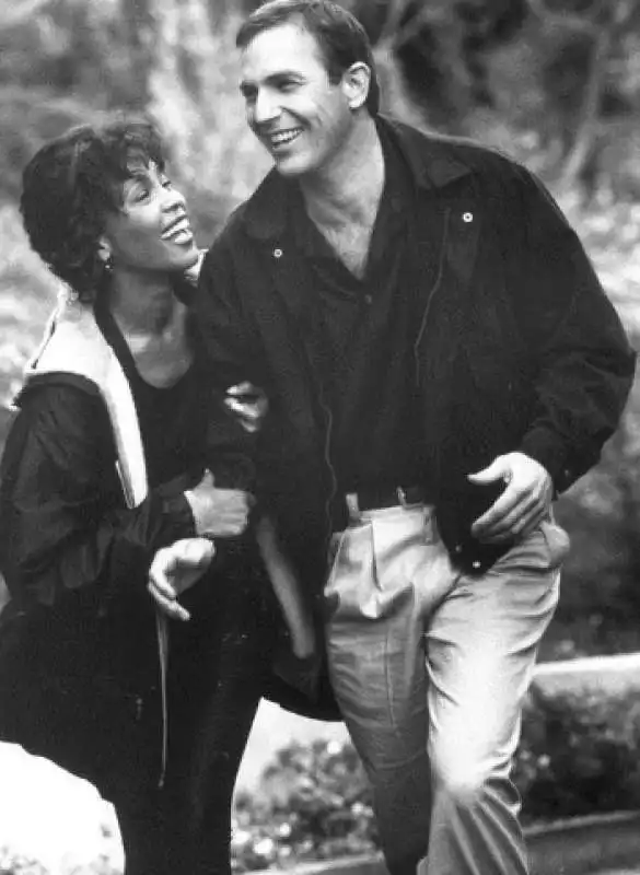 kevin costner whitney houston 9