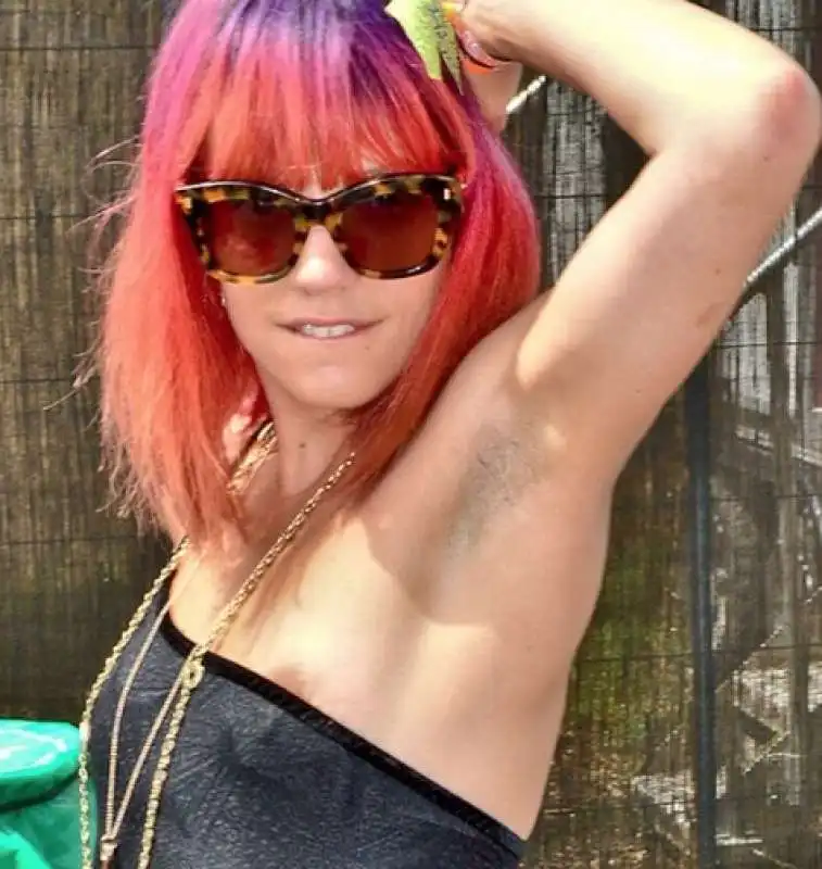 lily allen 3