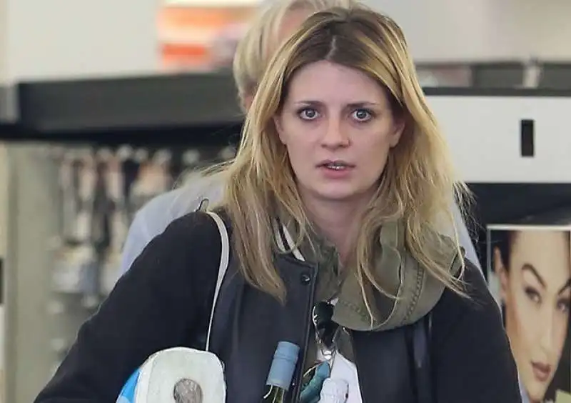 mischa barton  21