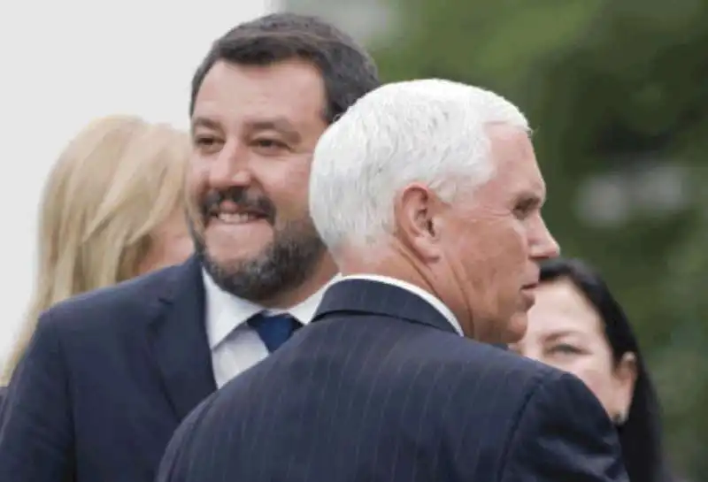 SALVINI E MIKE PENCE