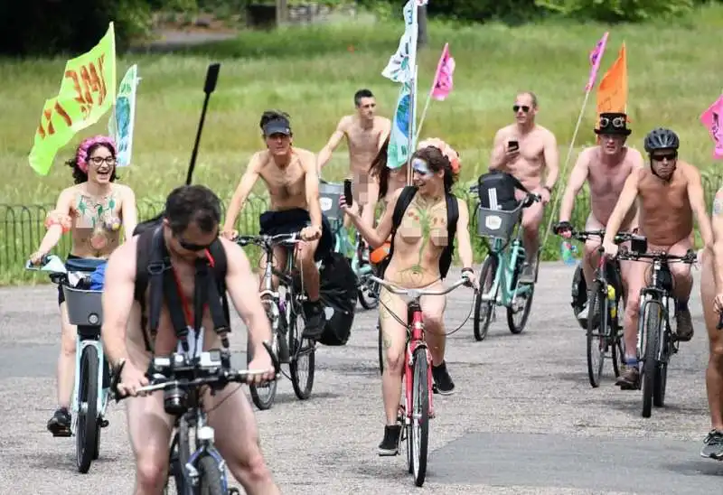 world naked bike ride 20