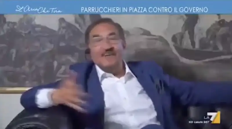 ignazio la russa sbrocca a l'aria che tira