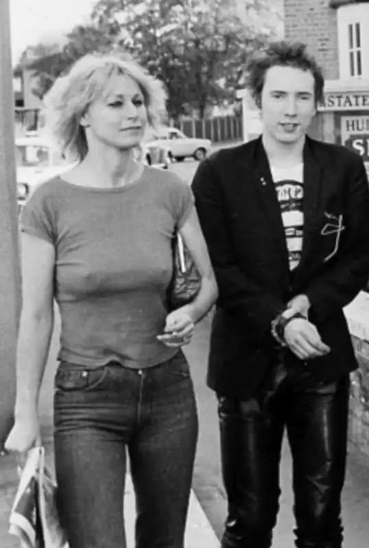 johnny rotten e nora forster 3