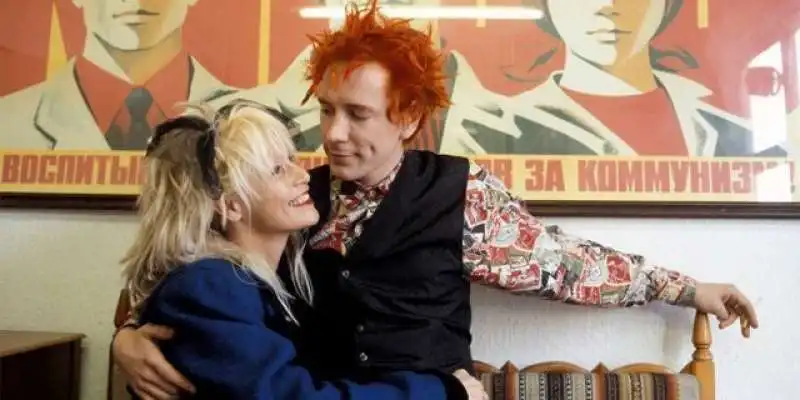 johnny rotten e nora forster 9