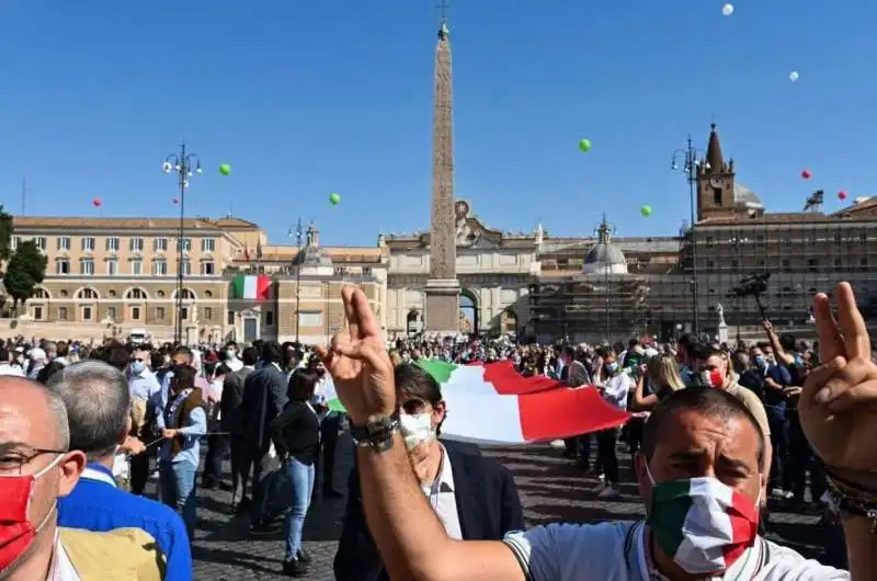 manifestazione del centrodestra   2 giugno 2020 15