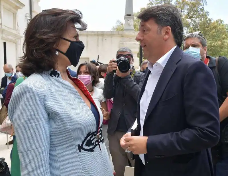 matteo renzi saluta il direttore anna coliva  foto di bacco (2)